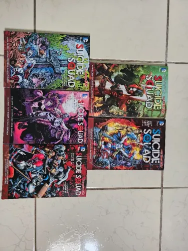 Lote Suicide Squad The New 52 - Volumes 1 ao 5 - DC Comics (inglês)