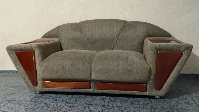 SOFÁ DOIS LUGARES PERFEITO ESTADO