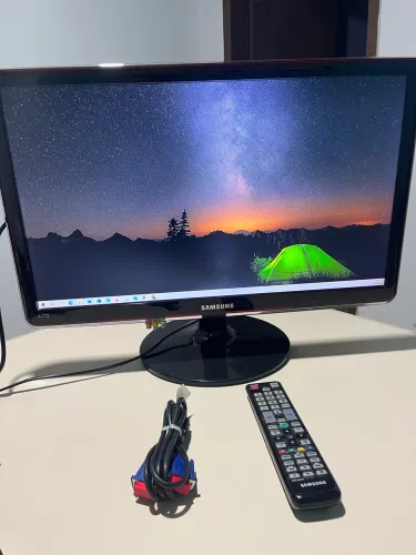 Monitor/TV Samsung LED 24