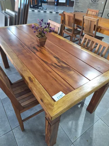 Mesa madeira maciça