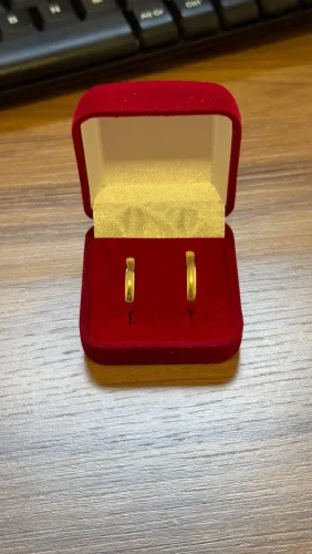 Par de aliança de ouro