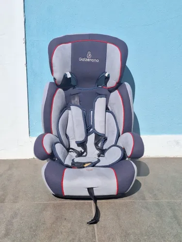 Cadeirinha infantil