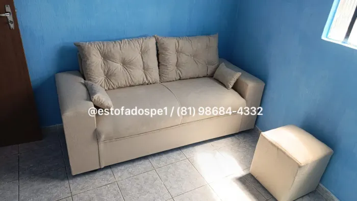 Sofá Village ( Compacto) 1.75m de comprimento 0.70m profundidade em suede aveludado.