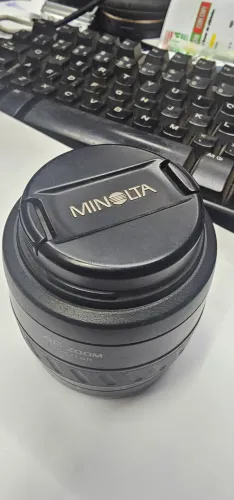 Lente Minolta
