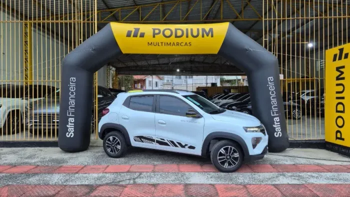 Renault Kwid Outsider 1.0 Flex 12V 5P Mec. 2026
