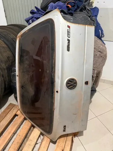 Tampa traseira VW GOL G2 Bola