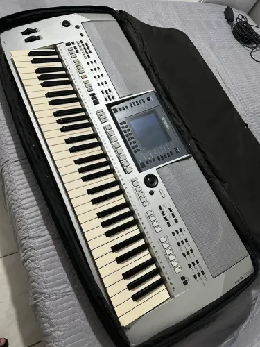 Teclado PSR - S700 Yamaha 