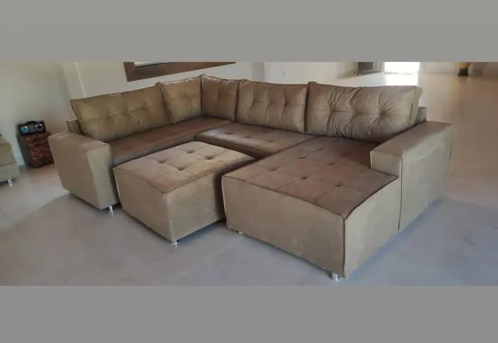 Sofá de canto tamanho família