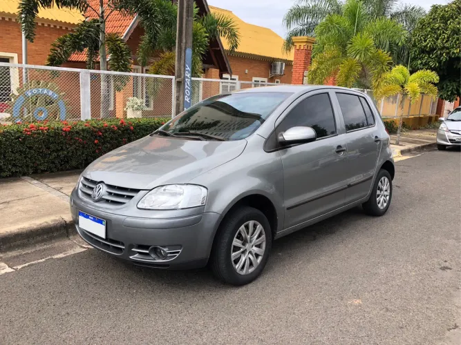 Volkswagen Fox Plus 1.6mi/ 1.6mi Total Flex 8V 4P 2007