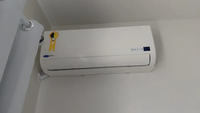 Ar condicionado 9000 BTU usado em bom estado