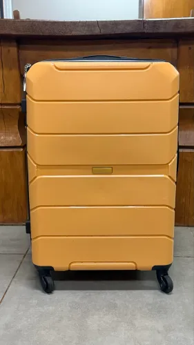 Mala de Viagem Baggagio 23kg - 100% Polipropileno | Excelente Estado