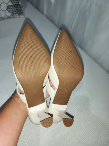 Scarpin branco