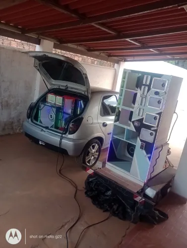 Vendo caixa Bob grave de 15 Pol