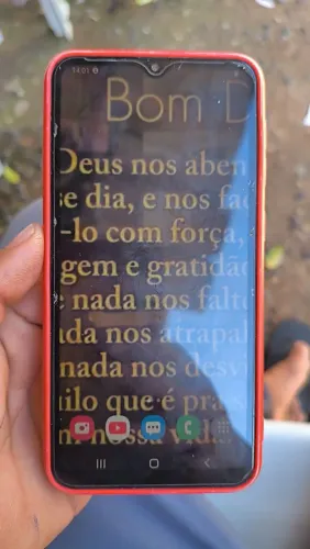 Celular A10 250,00