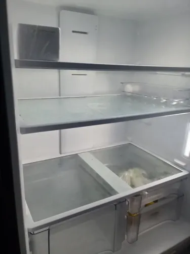 Vende se geladeira inox de grande porte duas portas 