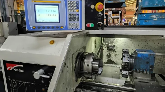 Torno CNC Nardini Lógic 195