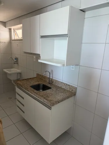 Pia de Granito com Armário Planejado Completo