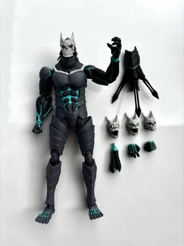 Kaiju N. 8 - Bandai Sh. Figuarts