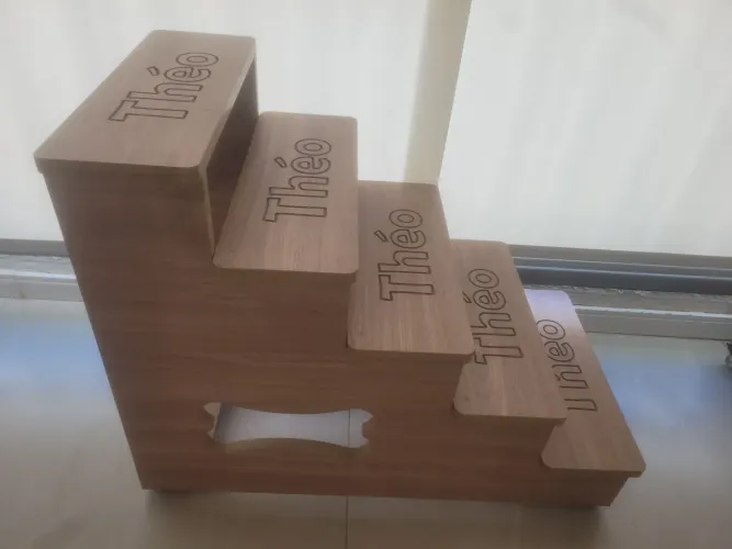 ESCADA PET EM MDF - SOB MEDIDA PARA CAMAS ALTAS!