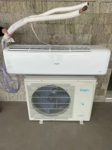 Ar-Condicionado Split HW Elgin Eco Inverter II Wi-Fi 24.000 BTUs R-32 Só Frio 220V