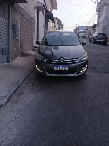 Citroen C4 Lounge Tendance 2.0 Flex 4P Aut. 2014