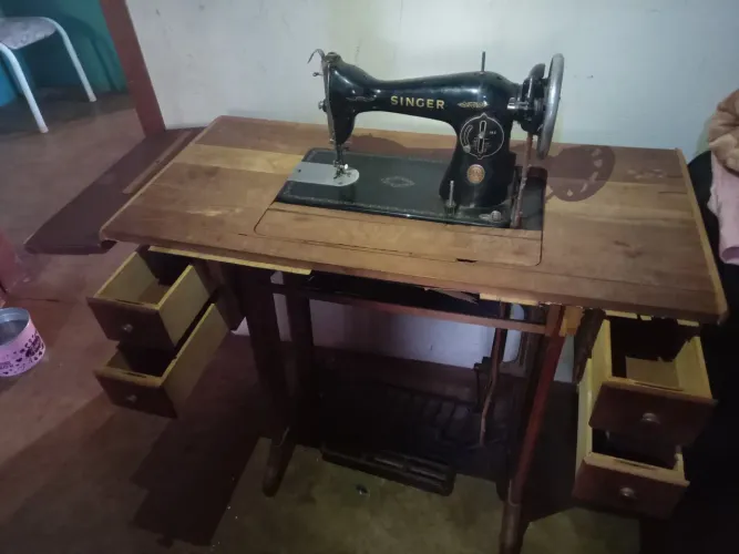 Maquina de costura 
