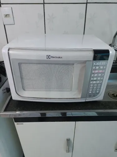 Microondas Eletrolux 41 litros