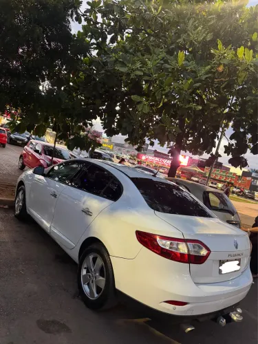 Renault Fluence Sed. Dynamique 2.0 16V Flex Aut. 2013