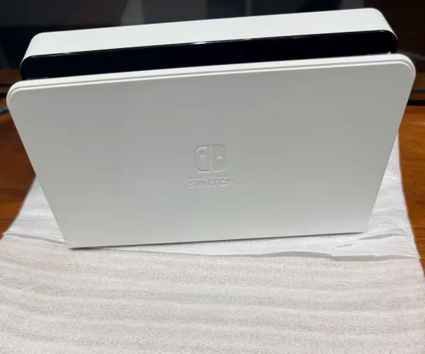 DOCK NINTENDO SWITCH OLED BRANCA - ORIGINAL 
