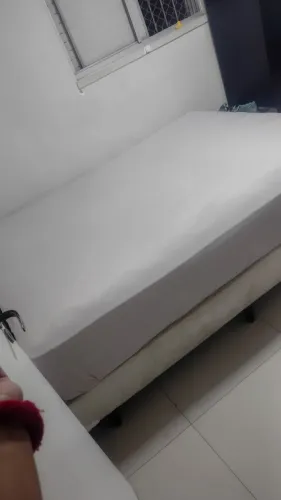 Cama king casal