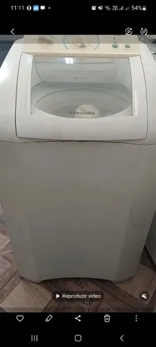 Vende-se máquina de lavar roupas com defeito