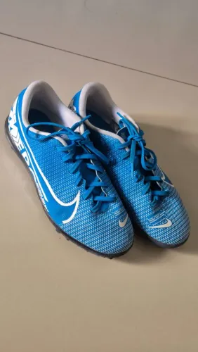 Chuteira Nike Mercurial