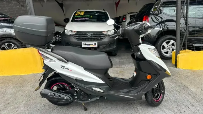 LINDY 2023 125CC BAIXA KM SEM DETALHES 