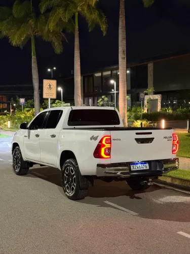 Toyota Hilux CD 4X4 2.8 Diesel Mec. 2023