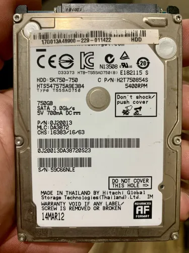 HD de 750GB Hitachi 2.5