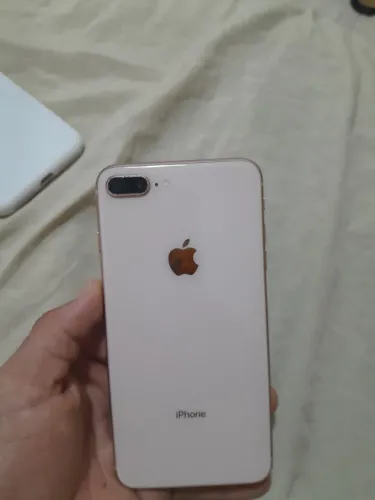 IPhone 8 Plus semi novo