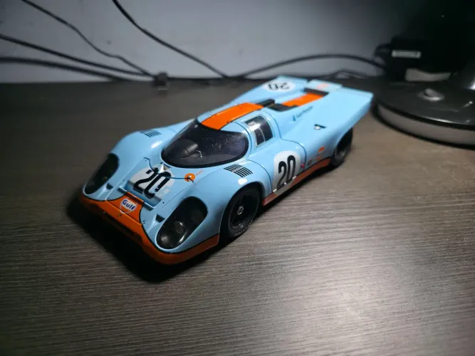 Porsche 917k autoart 1/18