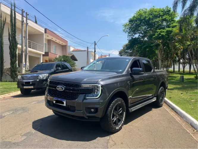 Ford Ranger XLS 3.0 V6 4X4 CD Diesel Aut. 2024