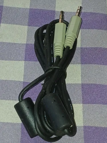 Cabo P2 x P2 Estéreo - 1,80m - Novo (Alta Qualidade)<br>