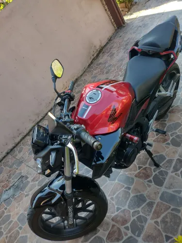 Moto CB 500F para pessoas exigente