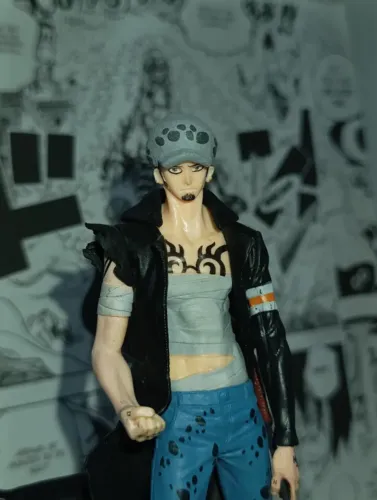 OPORTUNIDADE | Boneco Action Figure Trafalgar Law Cultures Big Zoukeio Banpresto One Piece