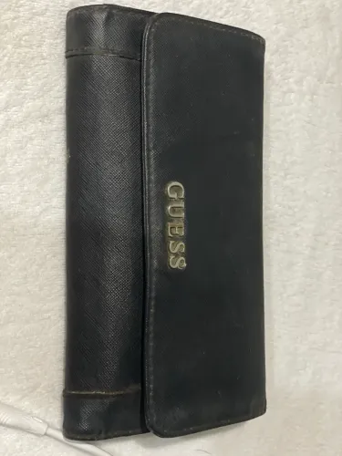 Carteira da guess