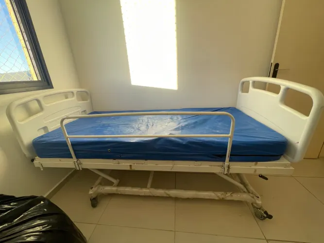 Cama hospitalar