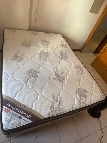 Venda de Conjunto Box - CASAL (Seminovo)