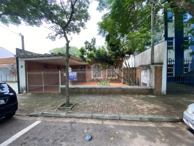 Oportunidade - Casa Comercial - Vila Betânia - 2 Dormitórios - 90m².