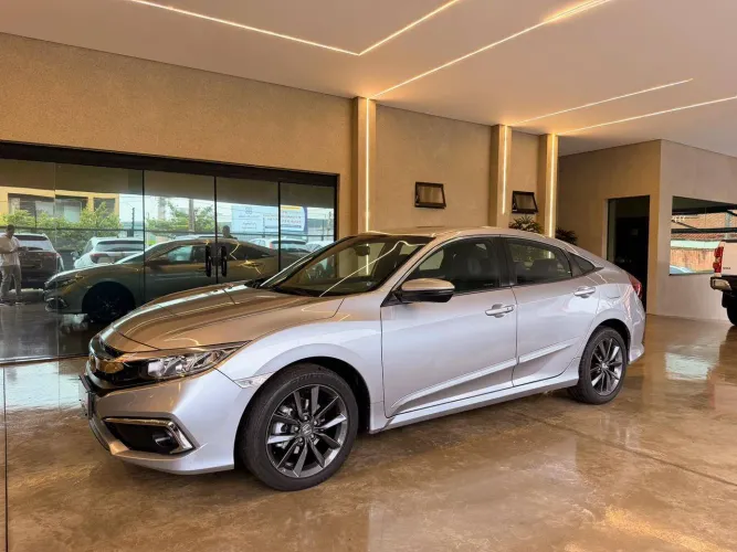 Honda Civic EX CVT 2021