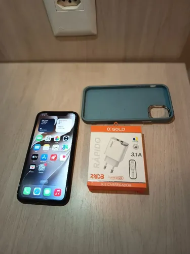 iPhone 11 - Preto