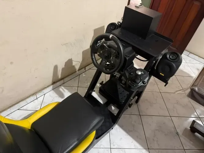 Cockpit Stock Car + Logitech G920 + Edifier