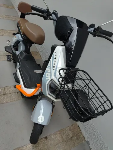 Scooter elétrica