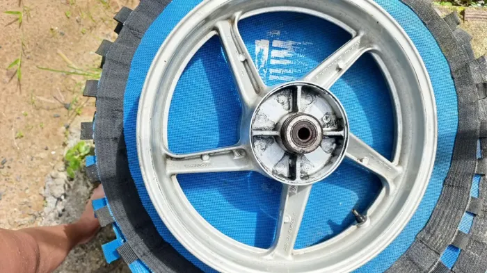 Roda traseira original Twister
